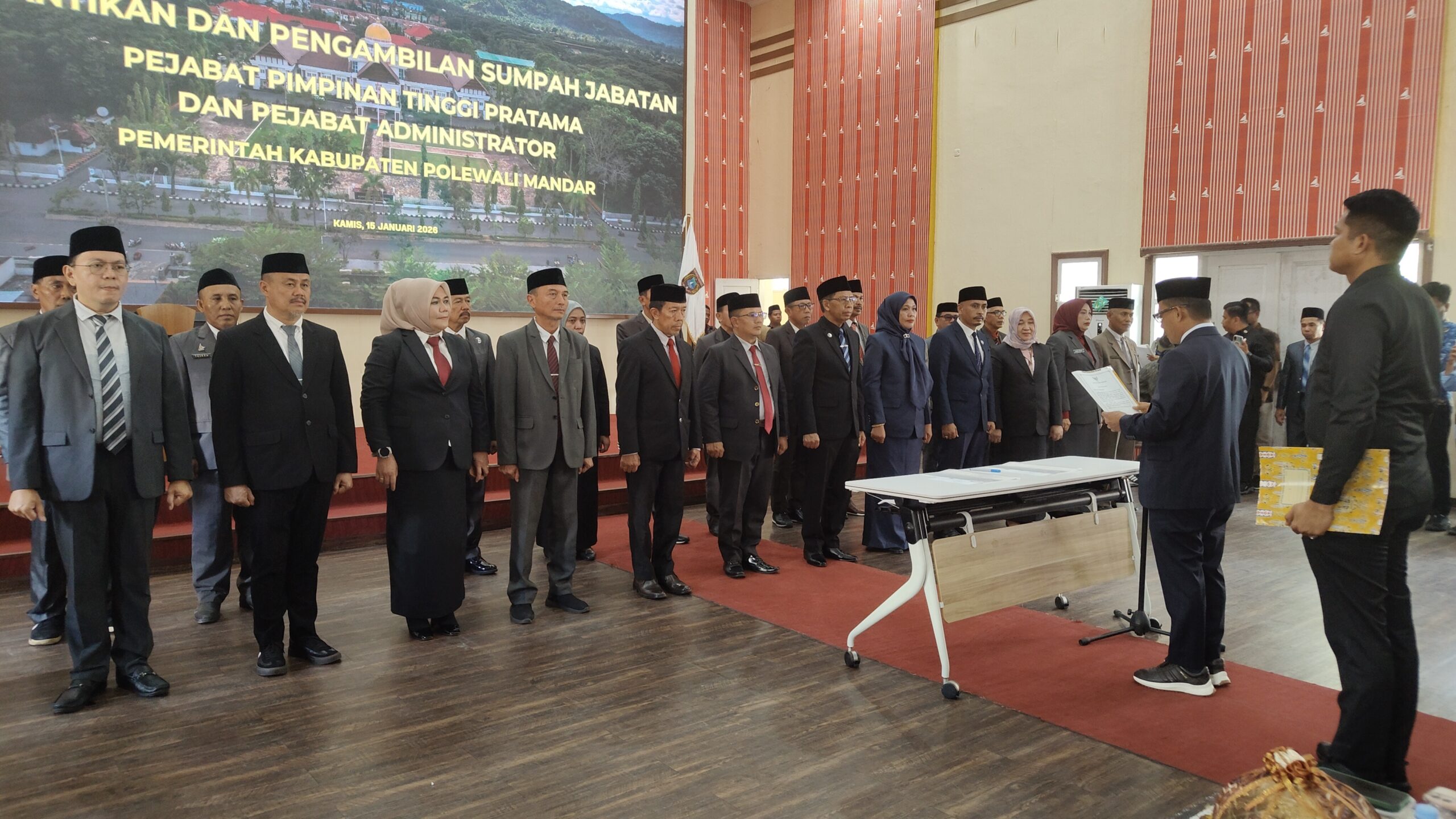 Bupati Samsul Mahmud Berharap Energi Baru Pejabat yang Dilantik Mampu Genjot Kinerja Daerah