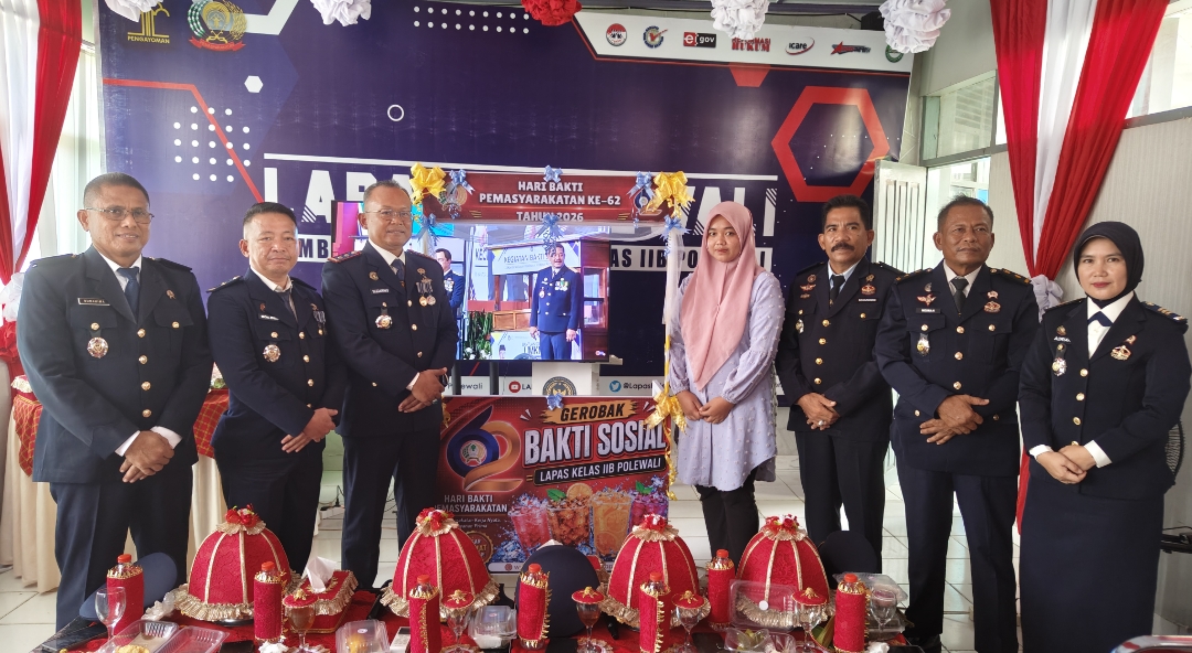 Peringati HBP ke-62, Lapas Polewali Salurkan Bantuan Gerobak UMKM