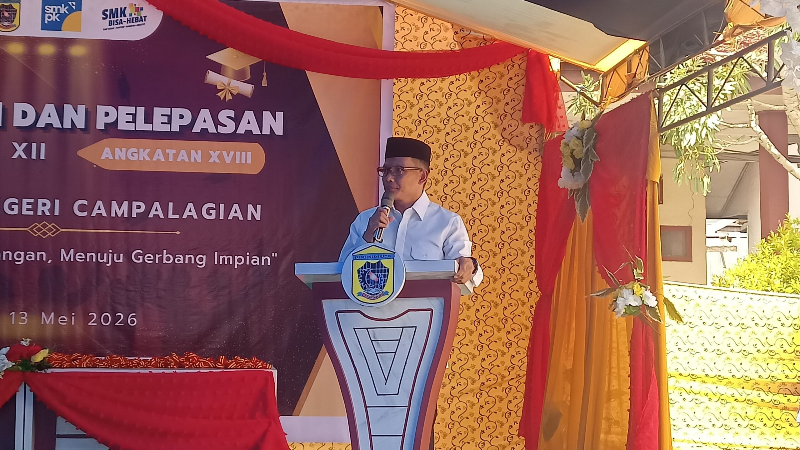 Tekan Angka APS, Bupati Polman Janjikan Beasiswa saat Lepas 248 Siswa SMKN Campalagian