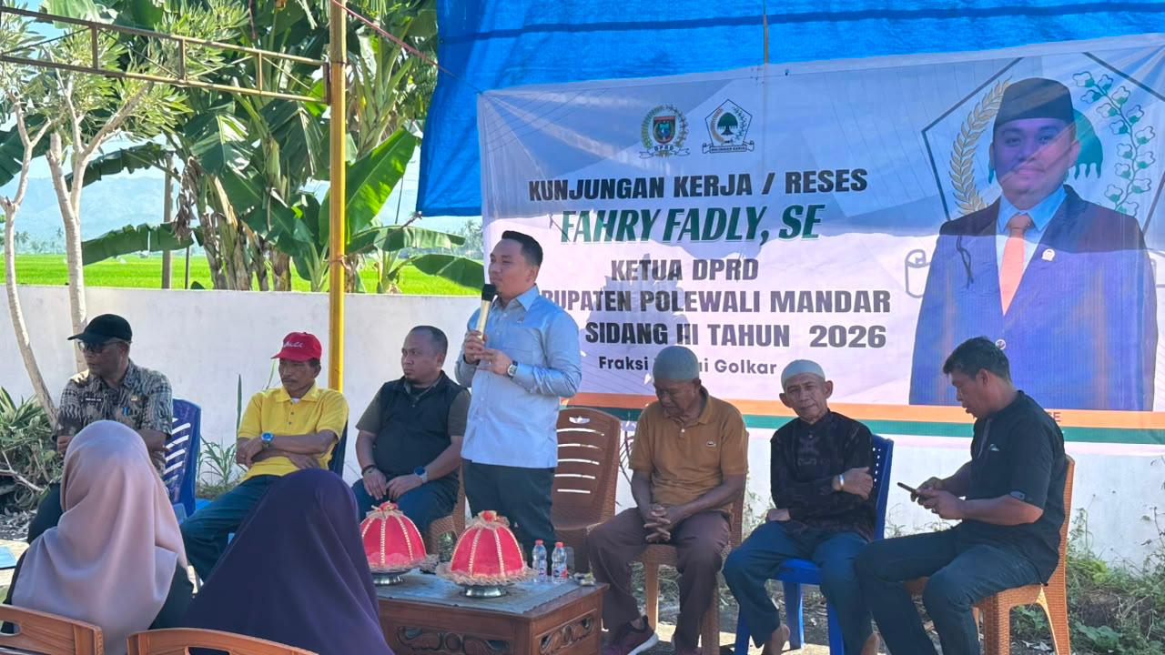 Serap Aspirasi di Dua Desa, Ketua DPRD Polman Komitmen Kawal Infrastruktur Jalan hingga Irigasi