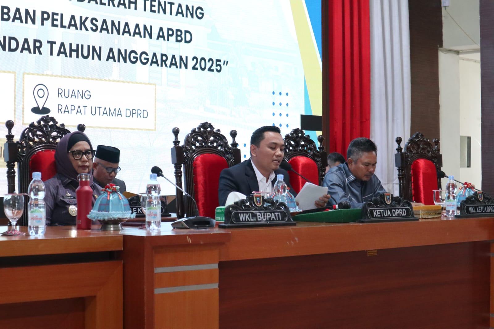 8 Fraksi DPRD Polman Setujui Raperda Pertanggungjawaban APBD 2025