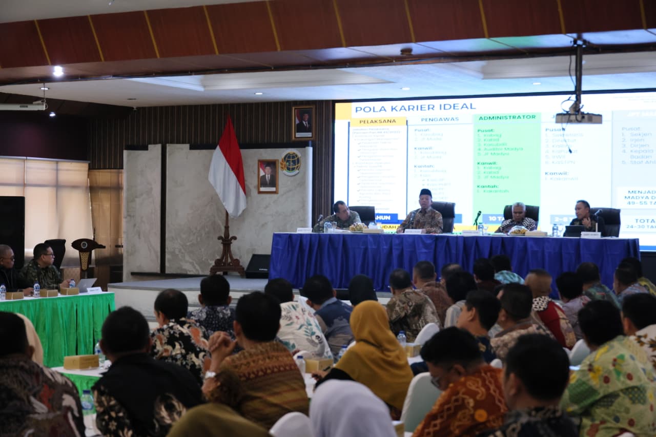 Transformasi ATR/BPN, Menteri Nusron Wahid: Pemohon Adalah Raja yang Harus Dilayani dengan Hati