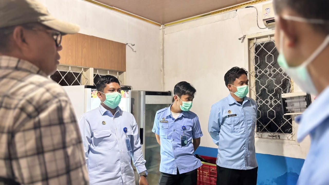 Pastikan Makanan Aman dan Tepat Sasaran, Korwil SPPG Polman Turun Langsung Cek Dapur MBG