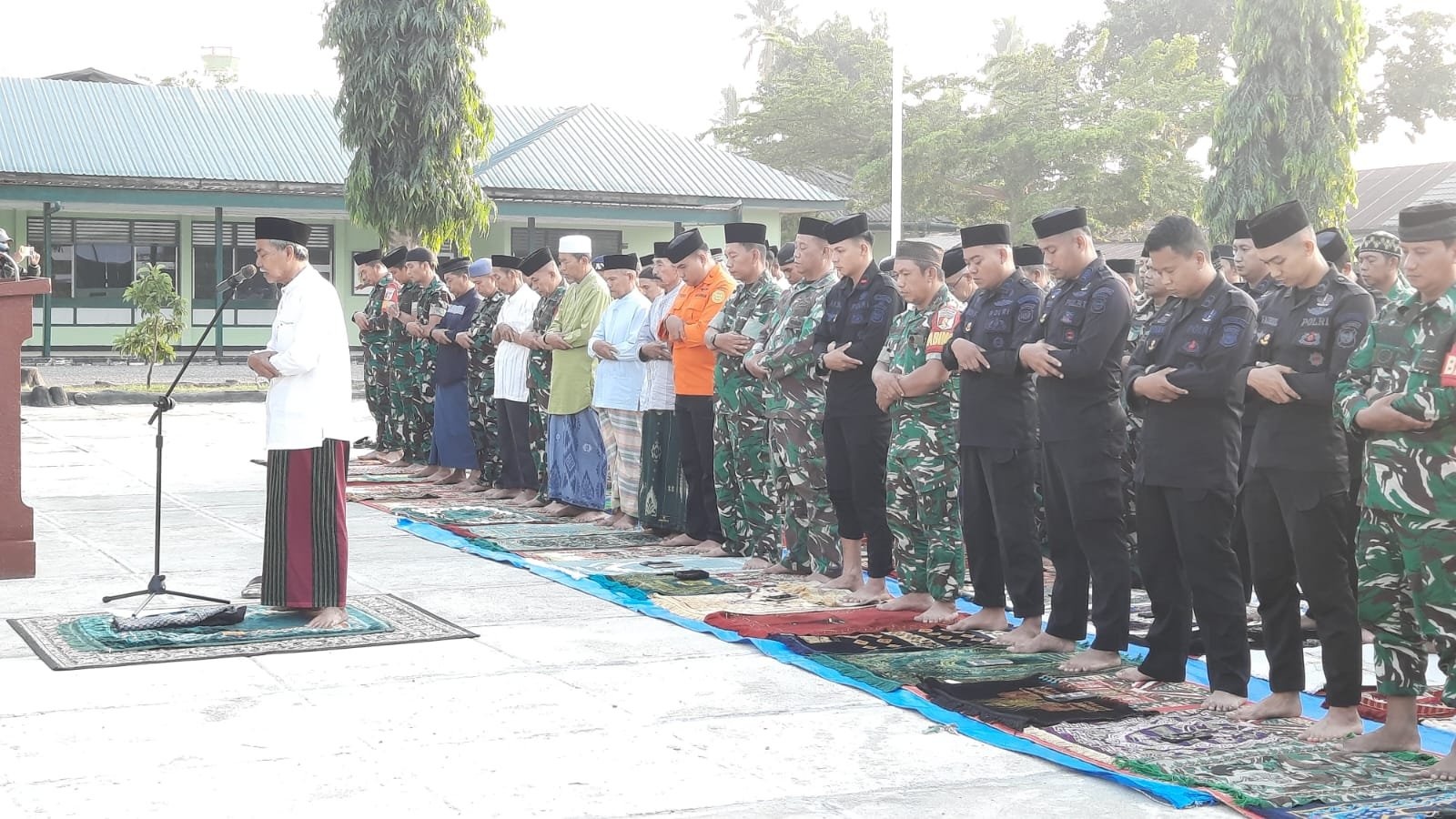 Lewat Salat Istisqa, Kodim Polman dan Warga Berharap Kemarau Segera Berakhir